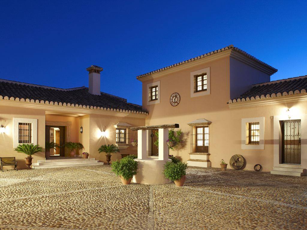 16700290_1357182604341762_1897075718133618884_o-cortijo-en-venta-ctra-ronda-ma